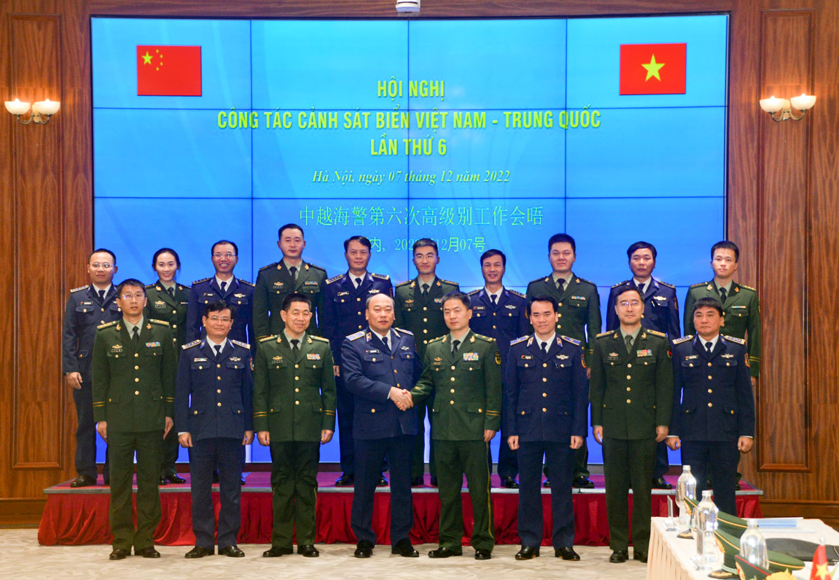 >Cảnh sát biển Việt Nam và Trung Quốc đẩy mạnh hợp tác thực thi pháp luật trên biển